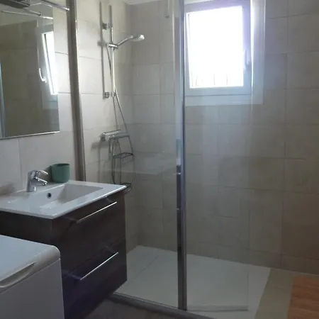 Apartamento Independant Dans Villa, Entre Et St Raphael Fréjus