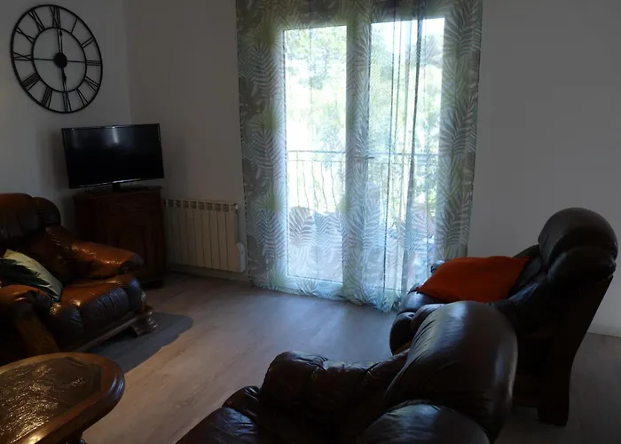 Independant Dans Villa, Entre Et St Raphael Fréjus